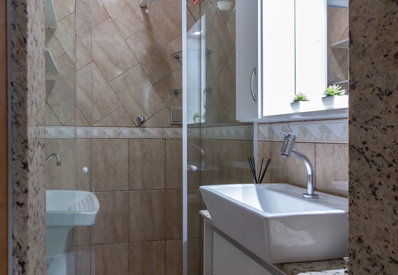 Studio in Rio de Janeiro - Studio 5min from Copacabana Beach | MVC901