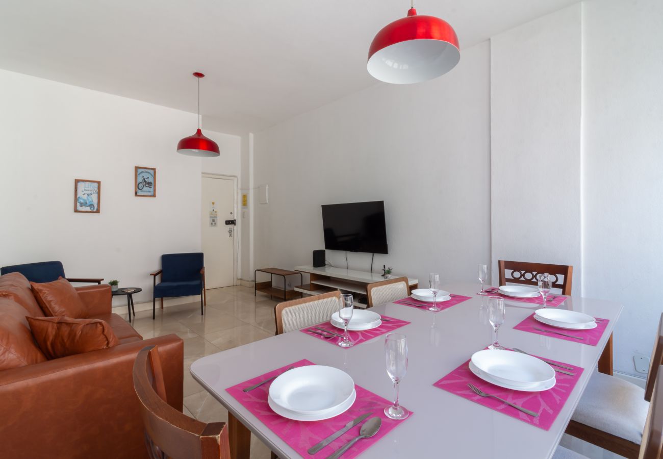 Apartamento en Rio de Janeiro - Piso en Copacabana a 4 minutos de la playa | SF704 
