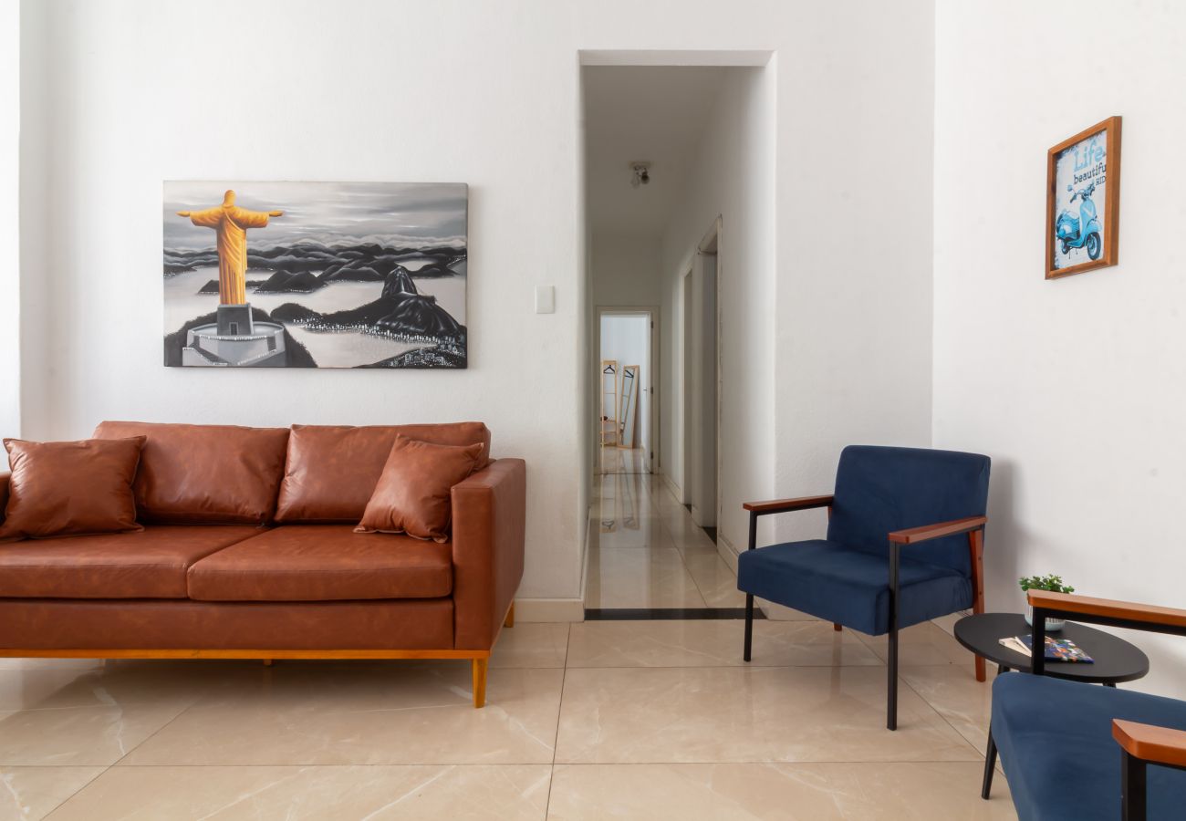 Apartamento en Rio de Janeiro - Piso en Copacabana a 4 minutos de la playa | SF704 