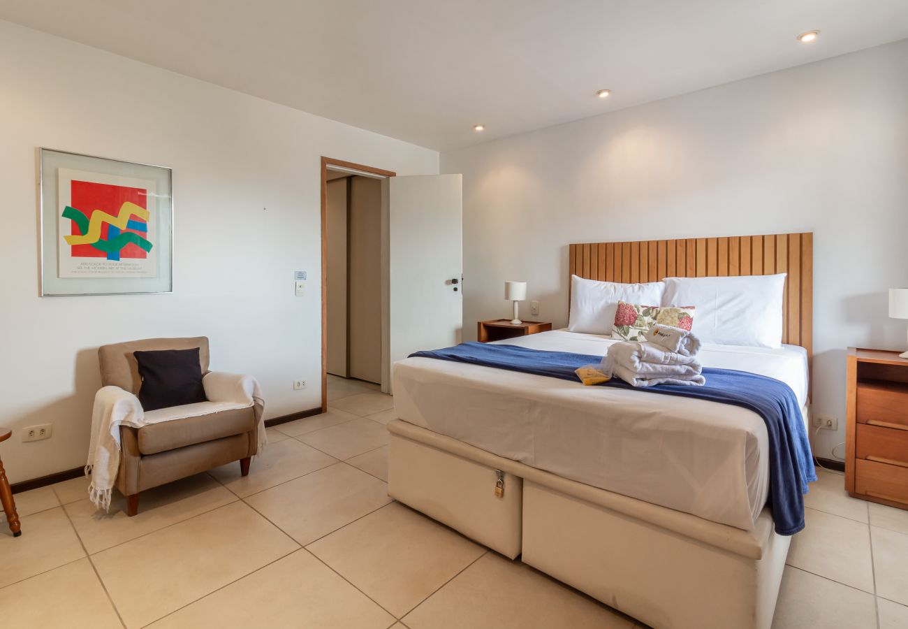 Apartamento en Rio de Janeiro - Comodidad y Tranquilidad en Humaitá | M404