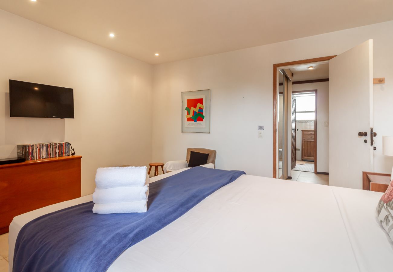 Apartamento en Rio de Janeiro - Comodidad y Tranquilidad en Humaitá | M404