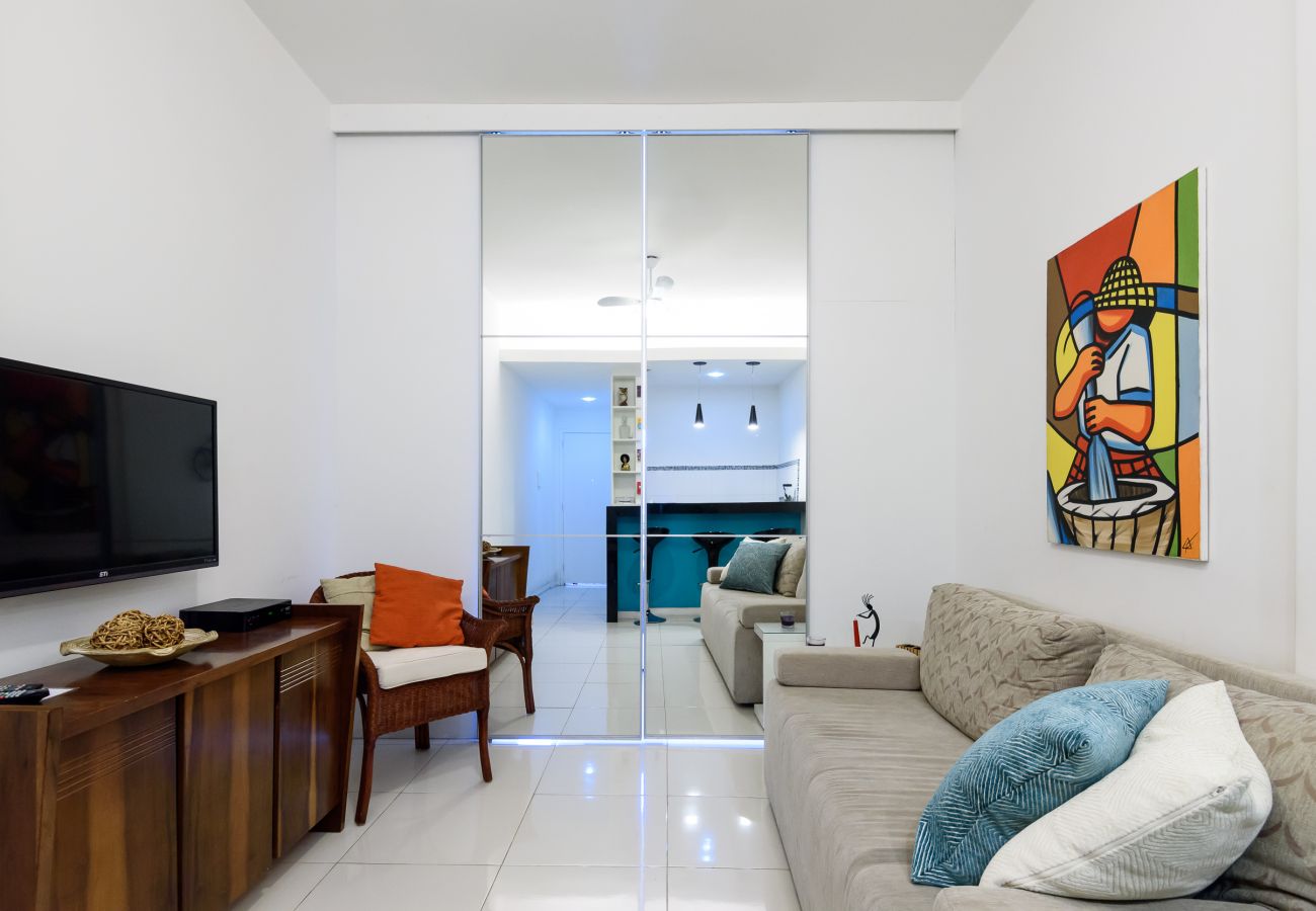 Appartamento a Rio de Janeiro - 450 metros da praia do Leme | PI903