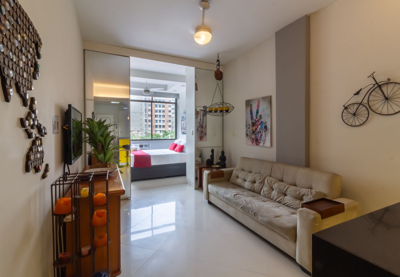 Appartamento a Rio de Janeiro - 450 metros da praia do Leme | PI401