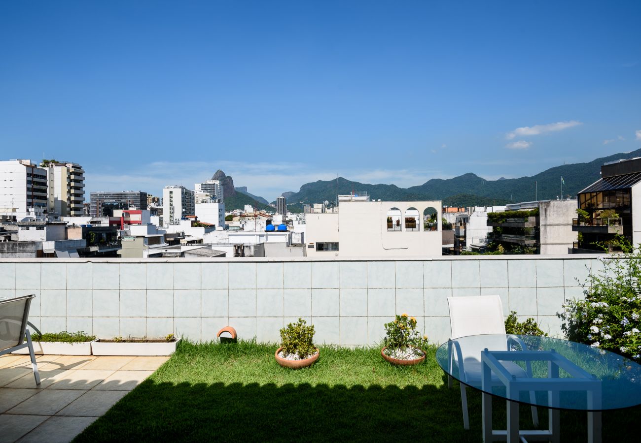 Appartamento a Rio de Janeiro - Cobertura em Ipanema |Vista p/ o Cristo| MQC502 