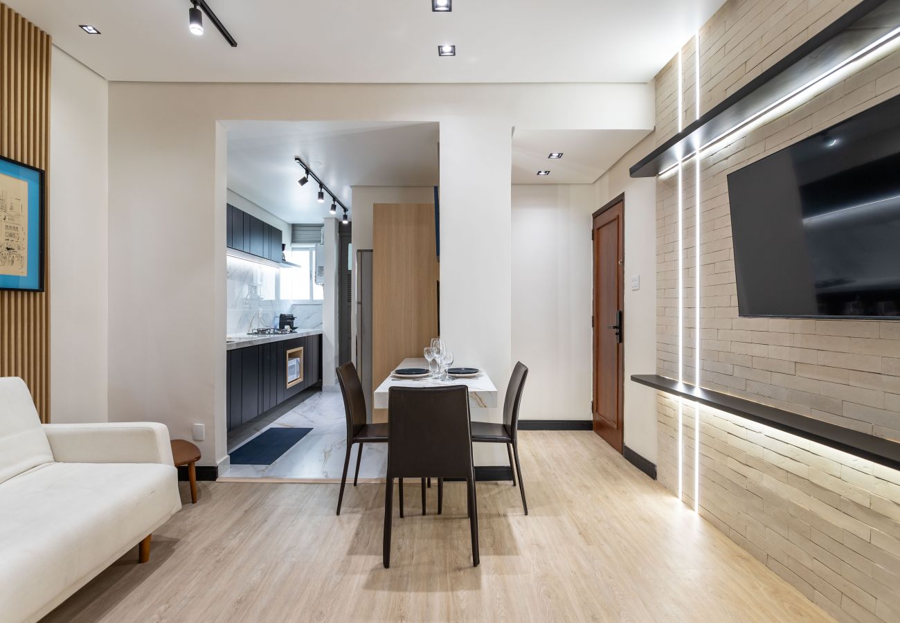 Appartamento a Rio de Janeiro - Perfeito para casais em Ipanema | VP802 