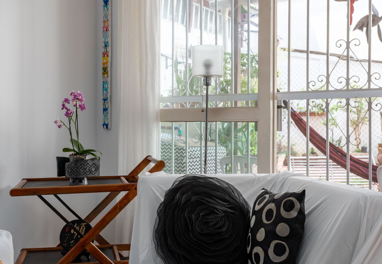 Appartamento a Rio de Janeiro - Sossego em Ipanema | Ideal p/ famílias | VP101A 