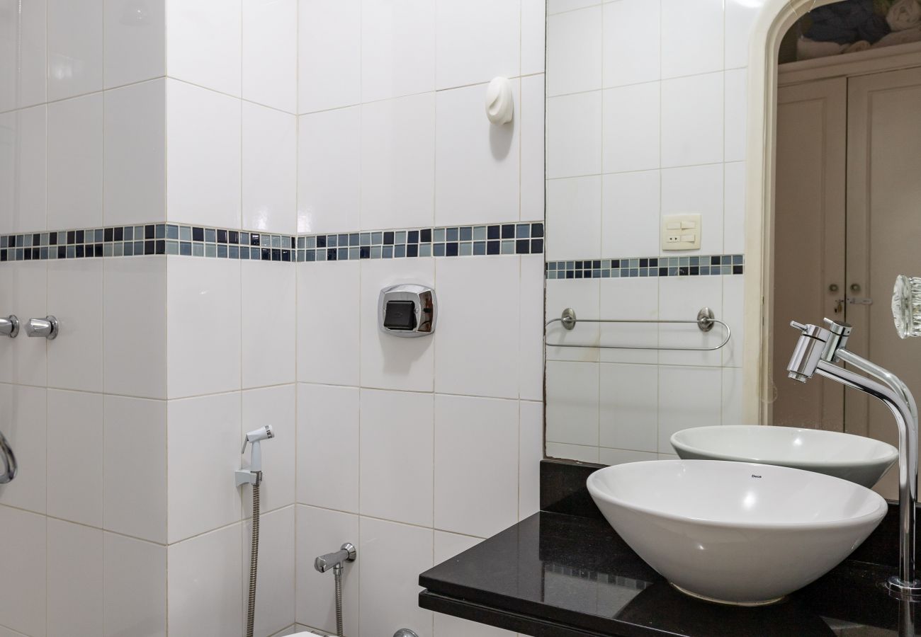 Appartamento a Rio de Janeiro - Sossego em Ipanema | Ideal p/ famílias | VP101A 