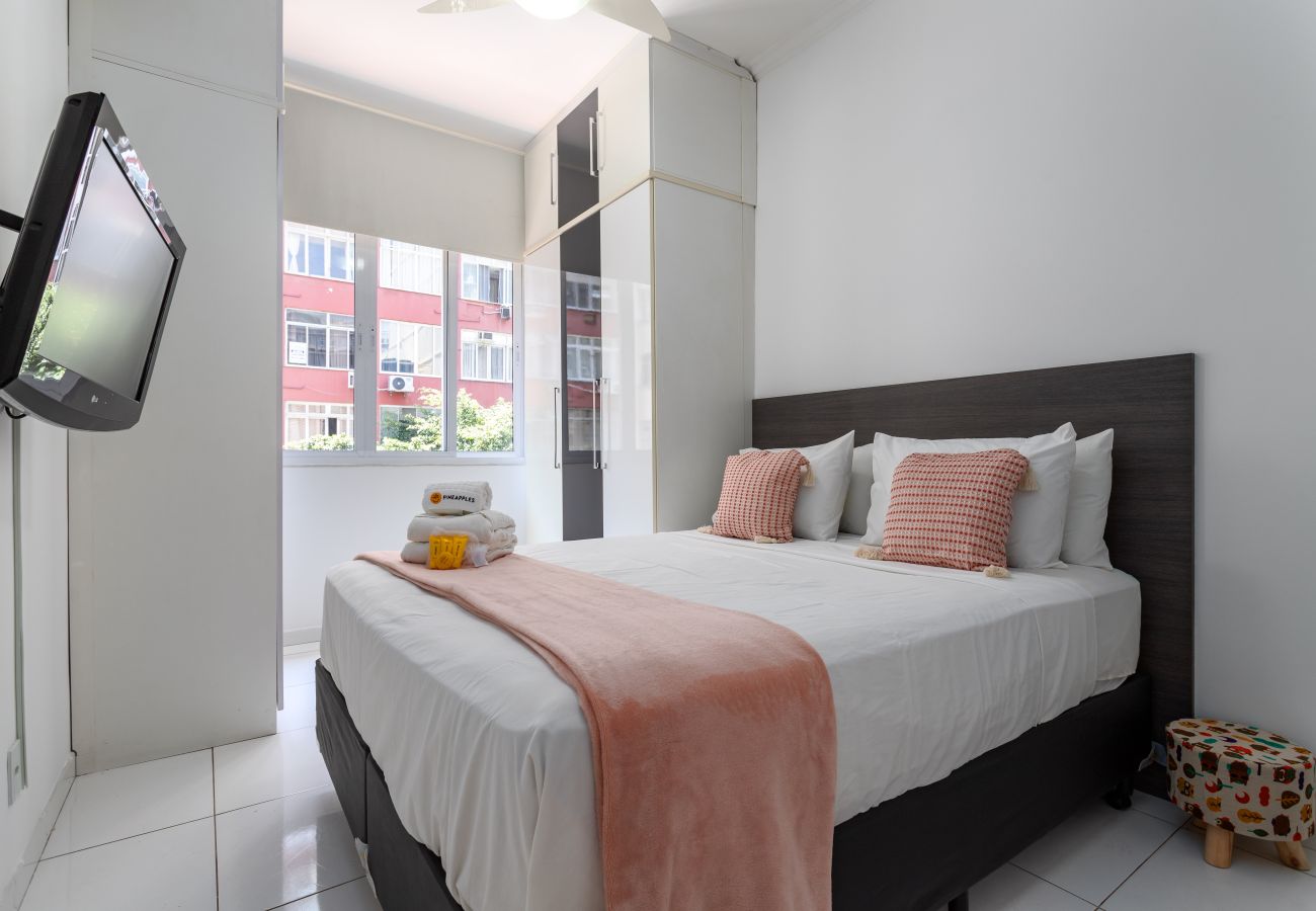 Appartamento a Rio de Janeiro - Perfeito em Copacabana |Quarto confortável| BR401 