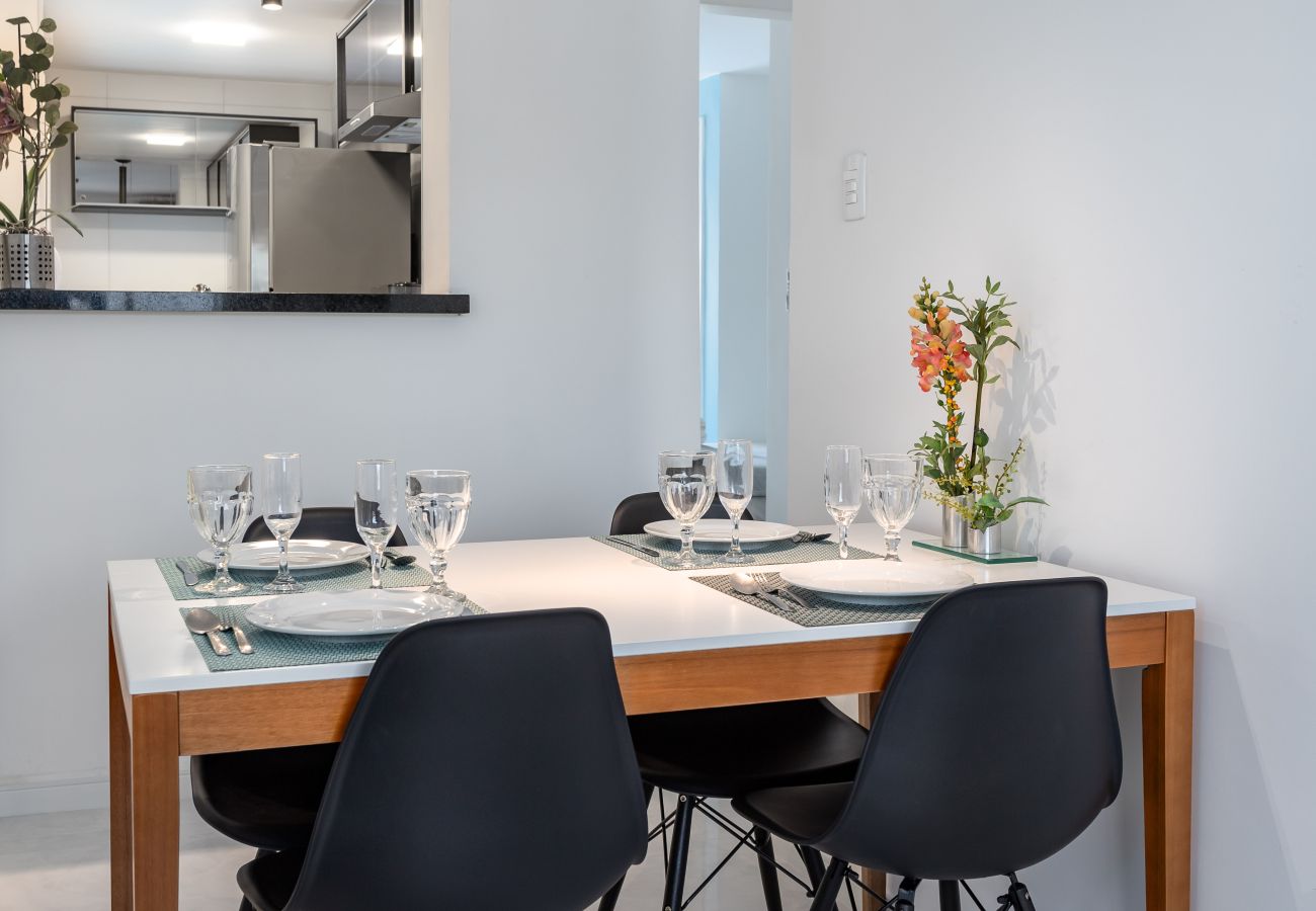 Appartamento a Rio de Janeiro - Charme em Botafogo | Bem decorado | SCT1202 