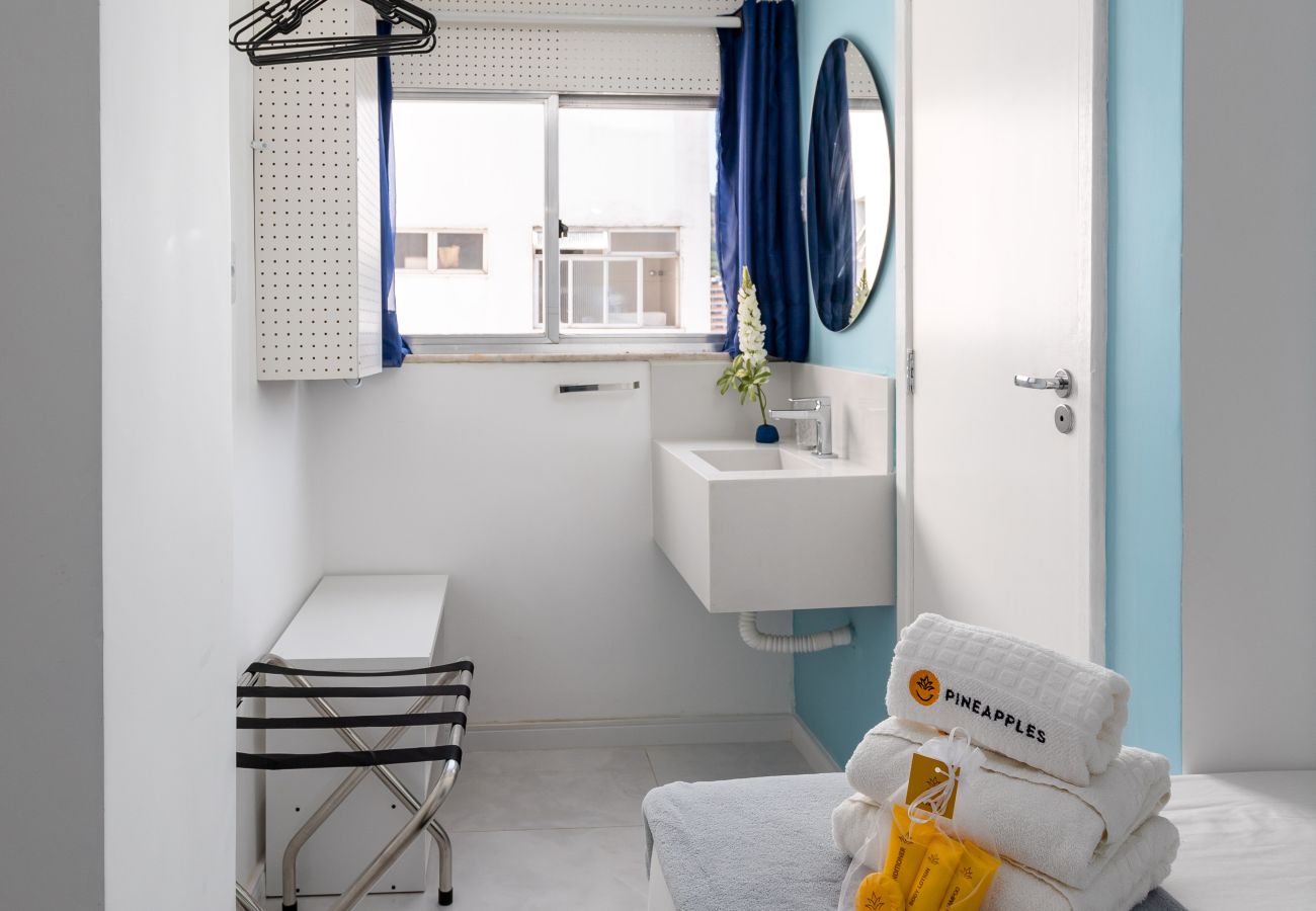 Appartamento a Rio de Janeiro - Charme em Botafogo | Bem decorado | SCT1202 