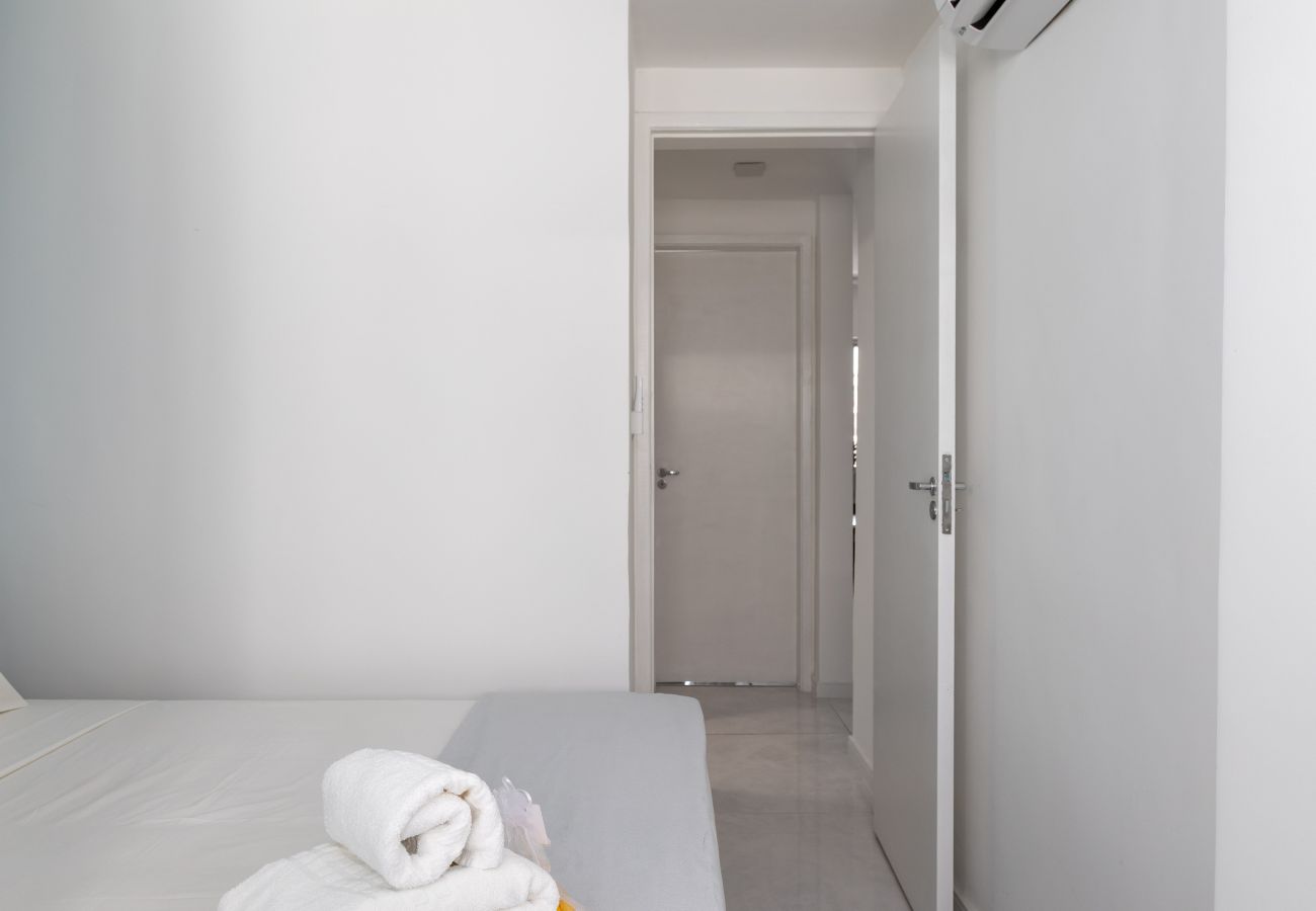 Appartamento a Rio de Janeiro - Charme em Botafogo | Bem decorado | SCT1202 