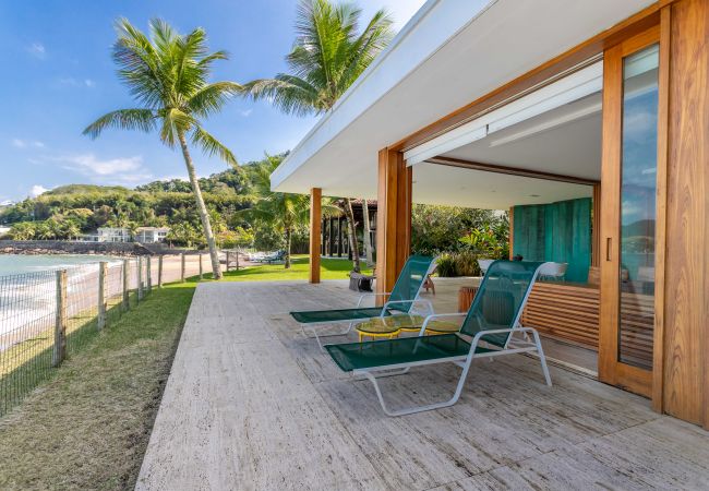 Casa a Mangaratiba - Casa com praia particular em Porto Bello Mangaratiba