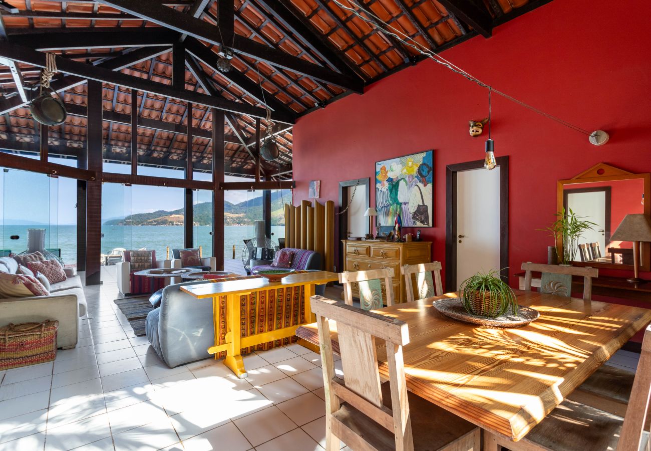 Casa a Mangaratiba - Casa com praia particular em Porto Bello Mangaratiba