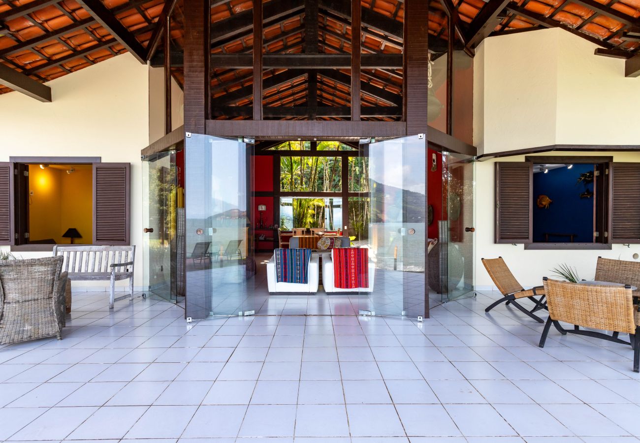 Casa a Mangaratiba - Casa com praia particular em Porto Bello Mangaratiba