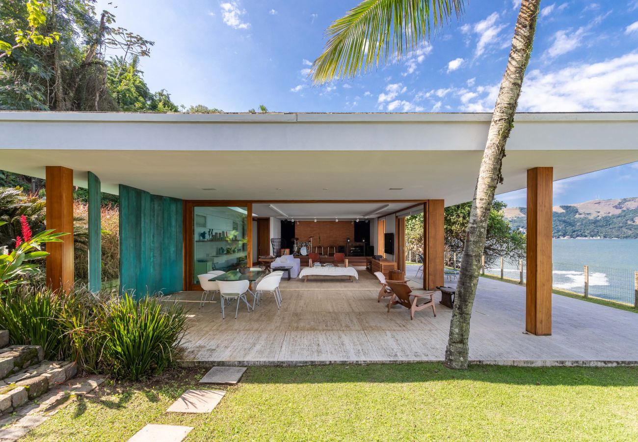 Casa a Mangaratiba - Casa com praia particular em Porto Bello Mangaratiba