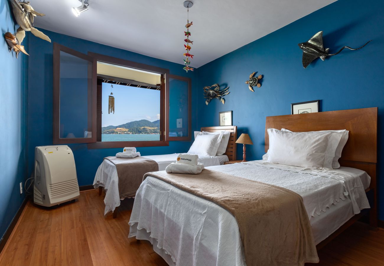 Casa a Mangaratiba - Casa com praia particular em Porto Bello Mangaratiba