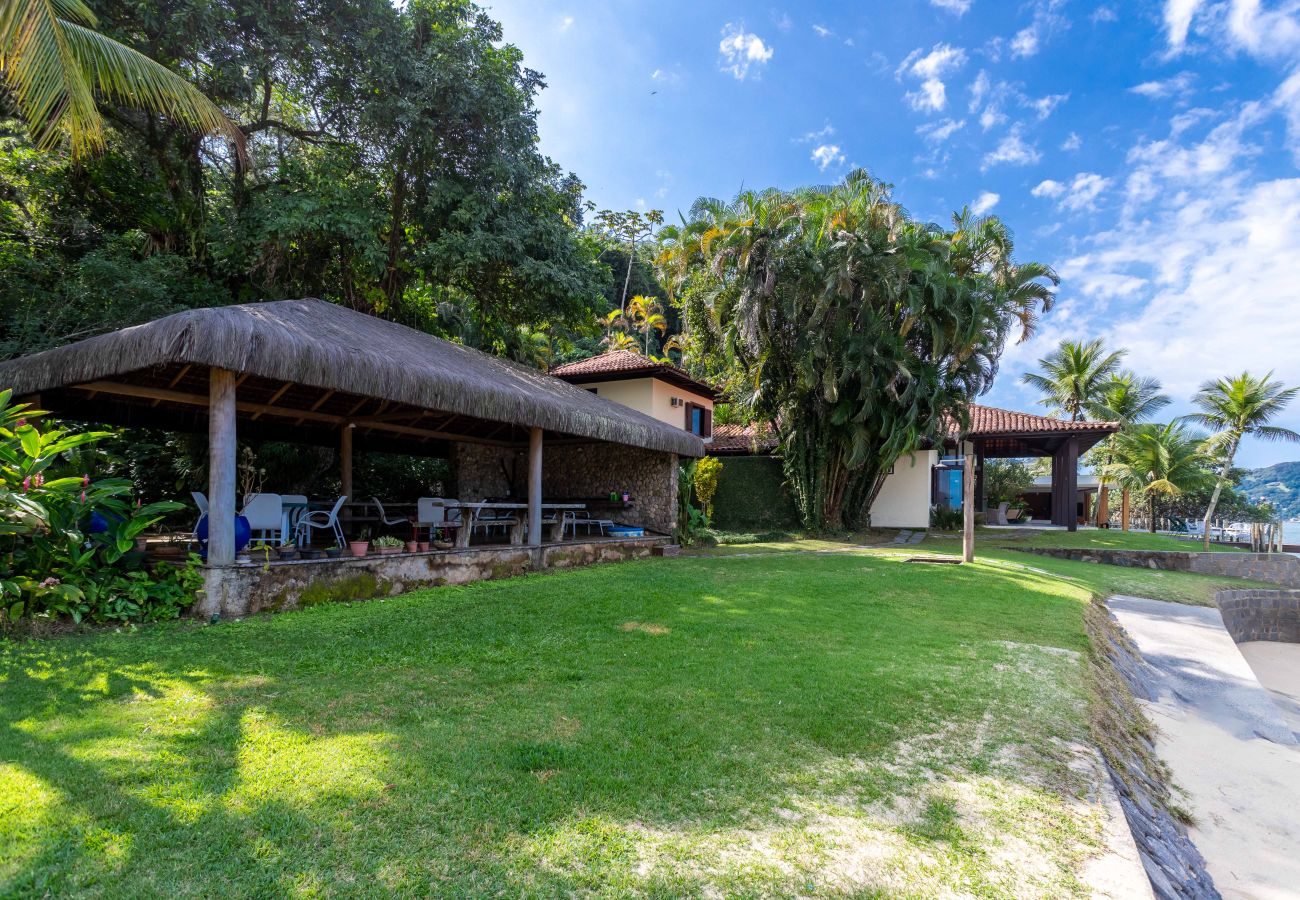 Casa a Mangaratiba - Casa com praia particular em Porto Bello Mangaratiba