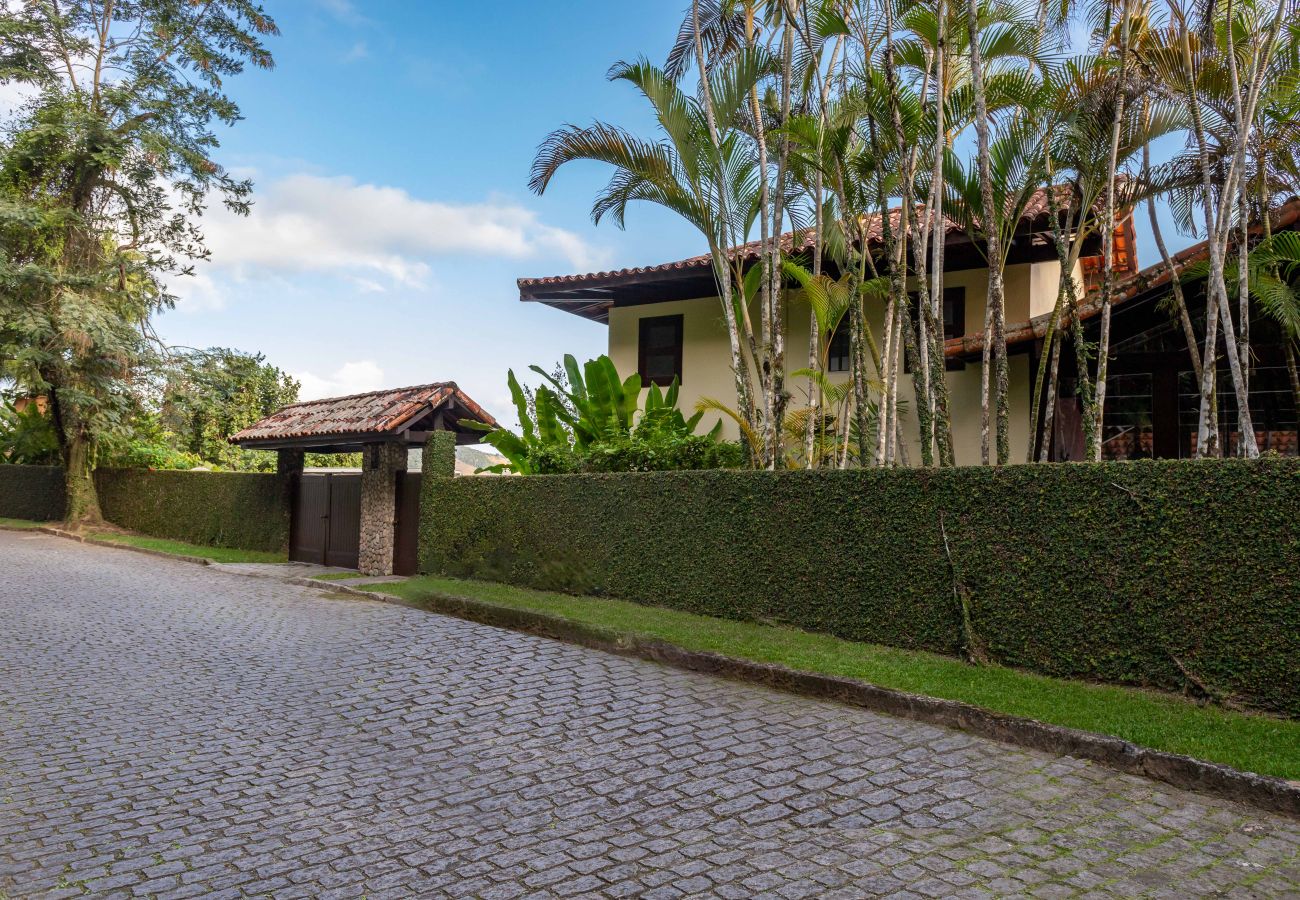 Casa a Mangaratiba - Casa com praia particular em Porto Bello Mangaratiba