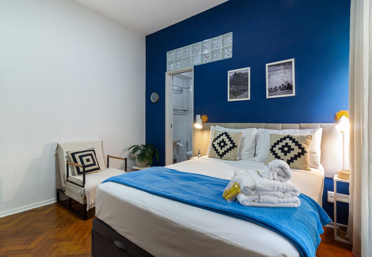 Appartamento a Rio de Janeiro - Apartamento em Copacabana a 9 minutos da Praia | STC202