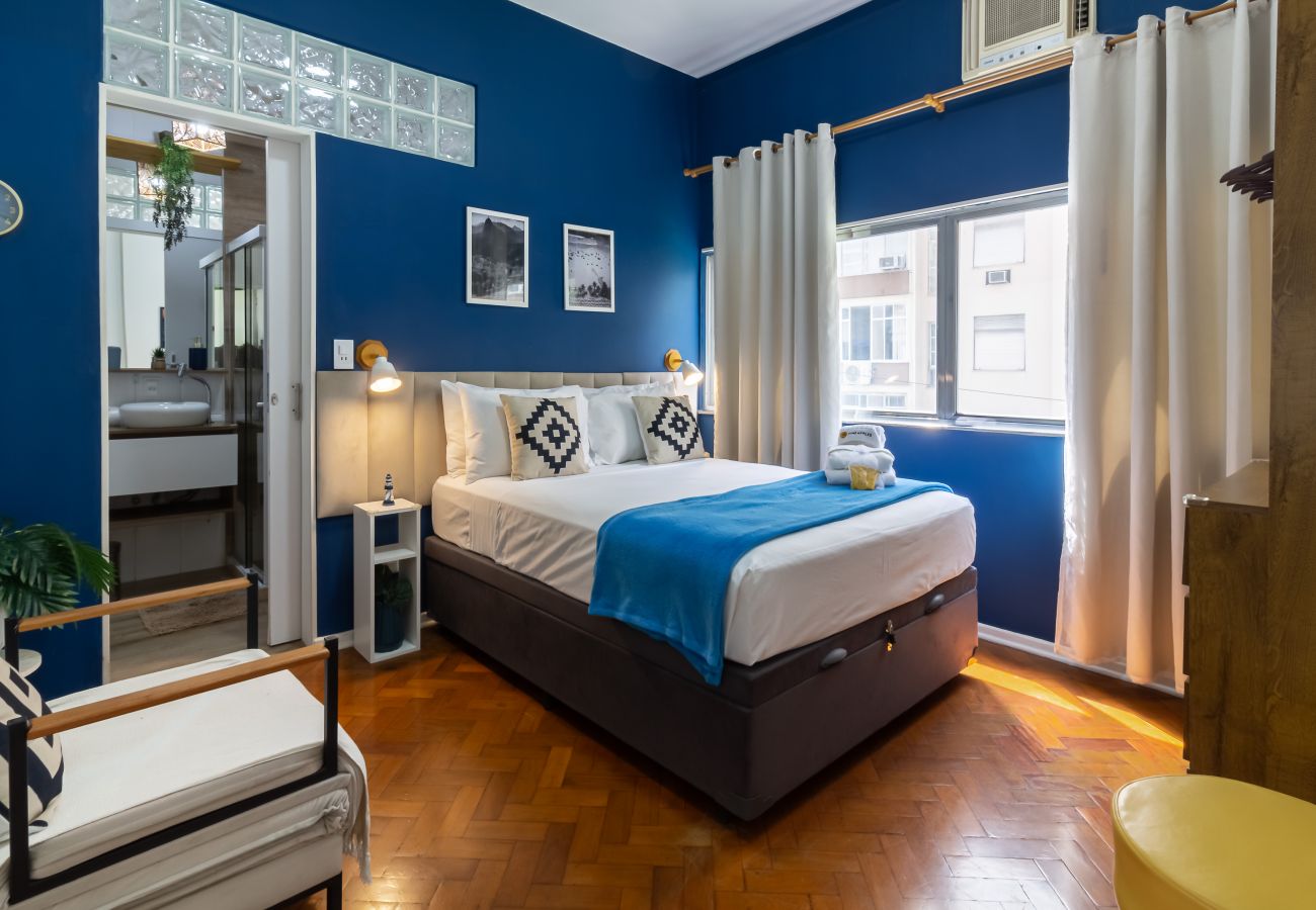 Appartamento a Rio de Janeiro - Apartamento em Copacabana a 9 minutos da Praia | STC202