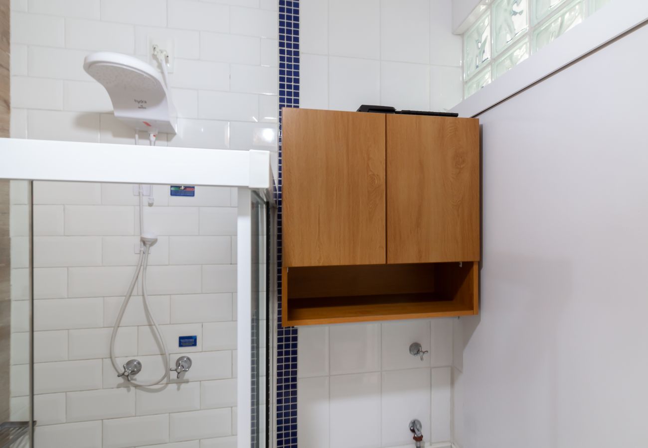 Appartamento a Rio de Janeiro - Apartamento em Copacabana a 9 minutos da Praia | STC202