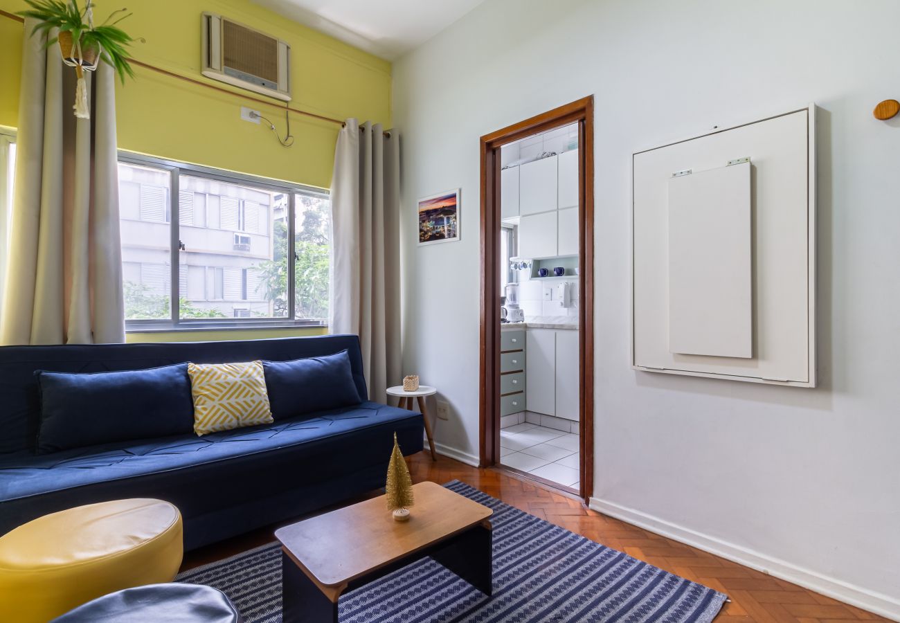 Appartamento a Rio de Janeiro - Apartamento em Copacabana a 9 minutos da Praia | STC202