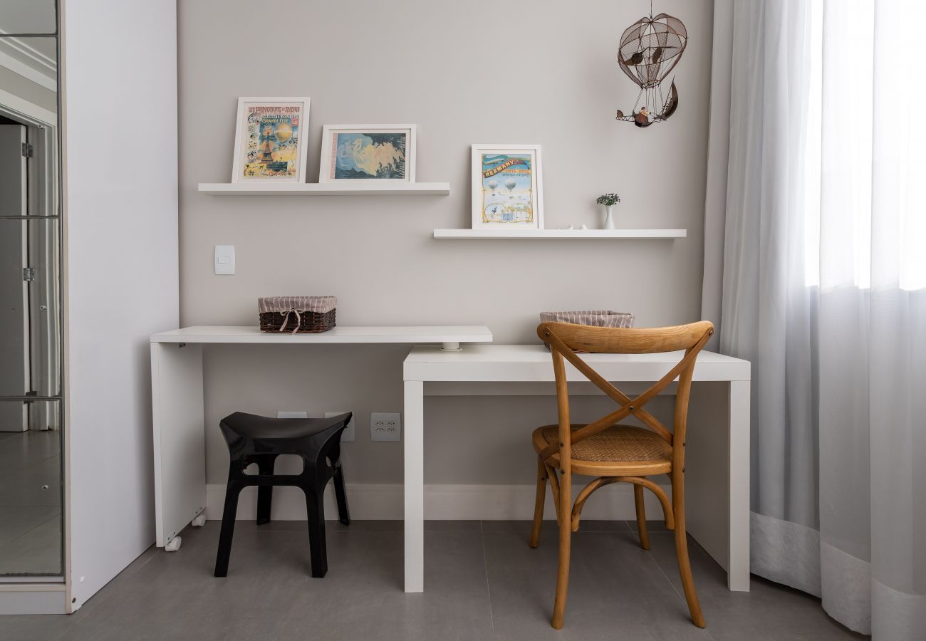 Apartamento em Rio de Janeiro - Moderno em Ipanema | Ótimo para famílias | RE406 Z2