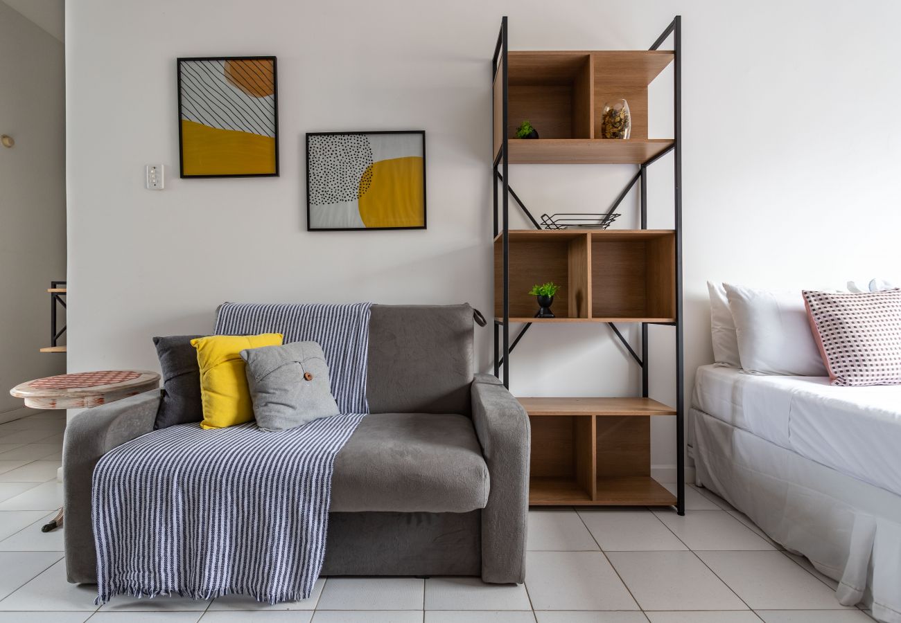 Apartamento em Rio de Janeiro - 6 minutos da praia de Ipanema e próximo do metrô | J804