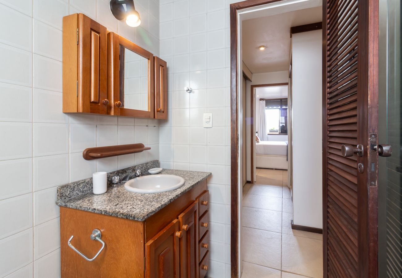 Apartamento em Rio de Janeiro - Conforto e Tranquilidade no Humaitá | M404