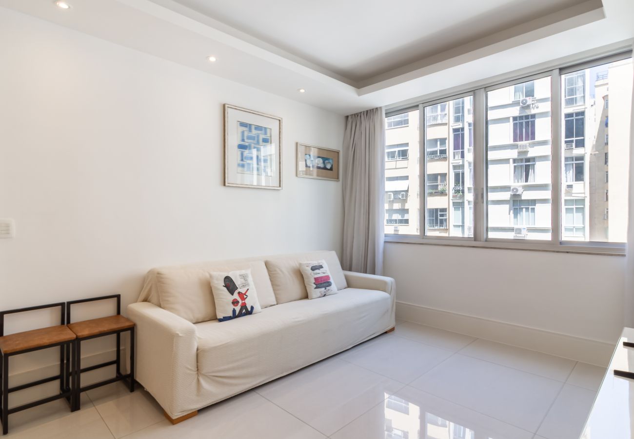Apartamento em Rio de Janeiro - Apartamento em Copacabana a 3 minutos da Praia | NSC602