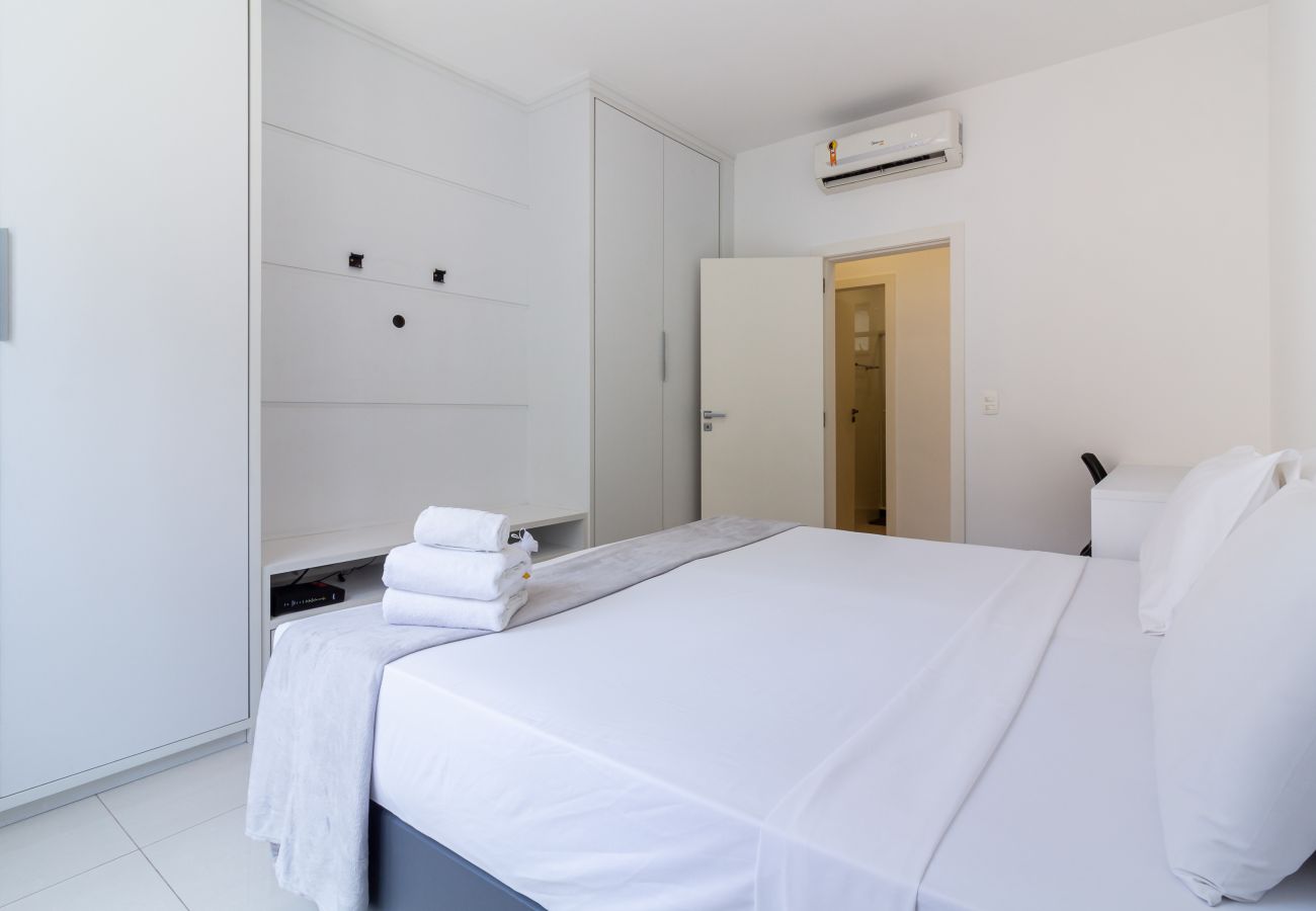 Apartamento em Rio de Janeiro - Apartamento em Copacabana a 3 minutos da Praia | NSC602