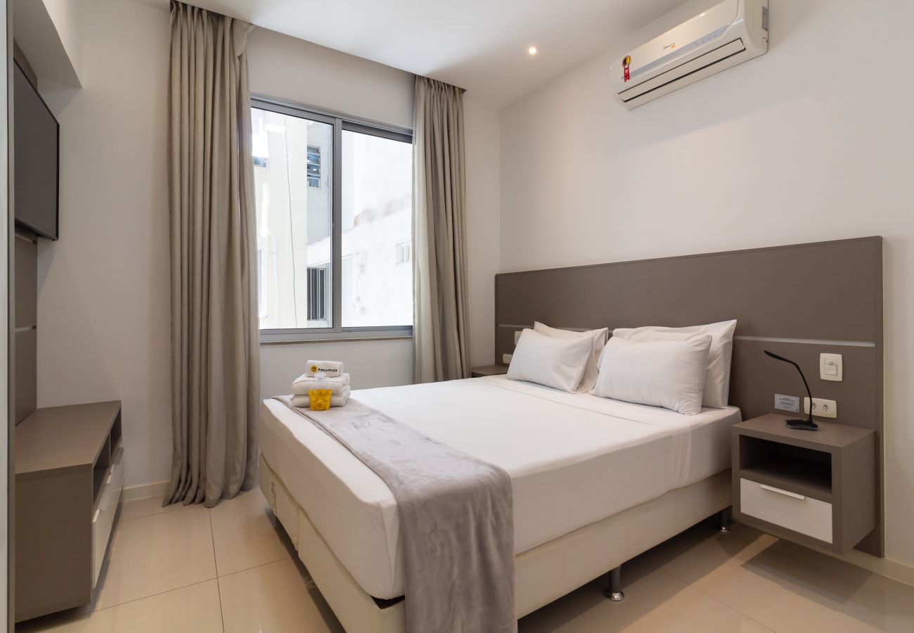 Apartamento em Rio de Janeiro - Apartamento em Copacabana a 3 minutos da Praia | NSC602