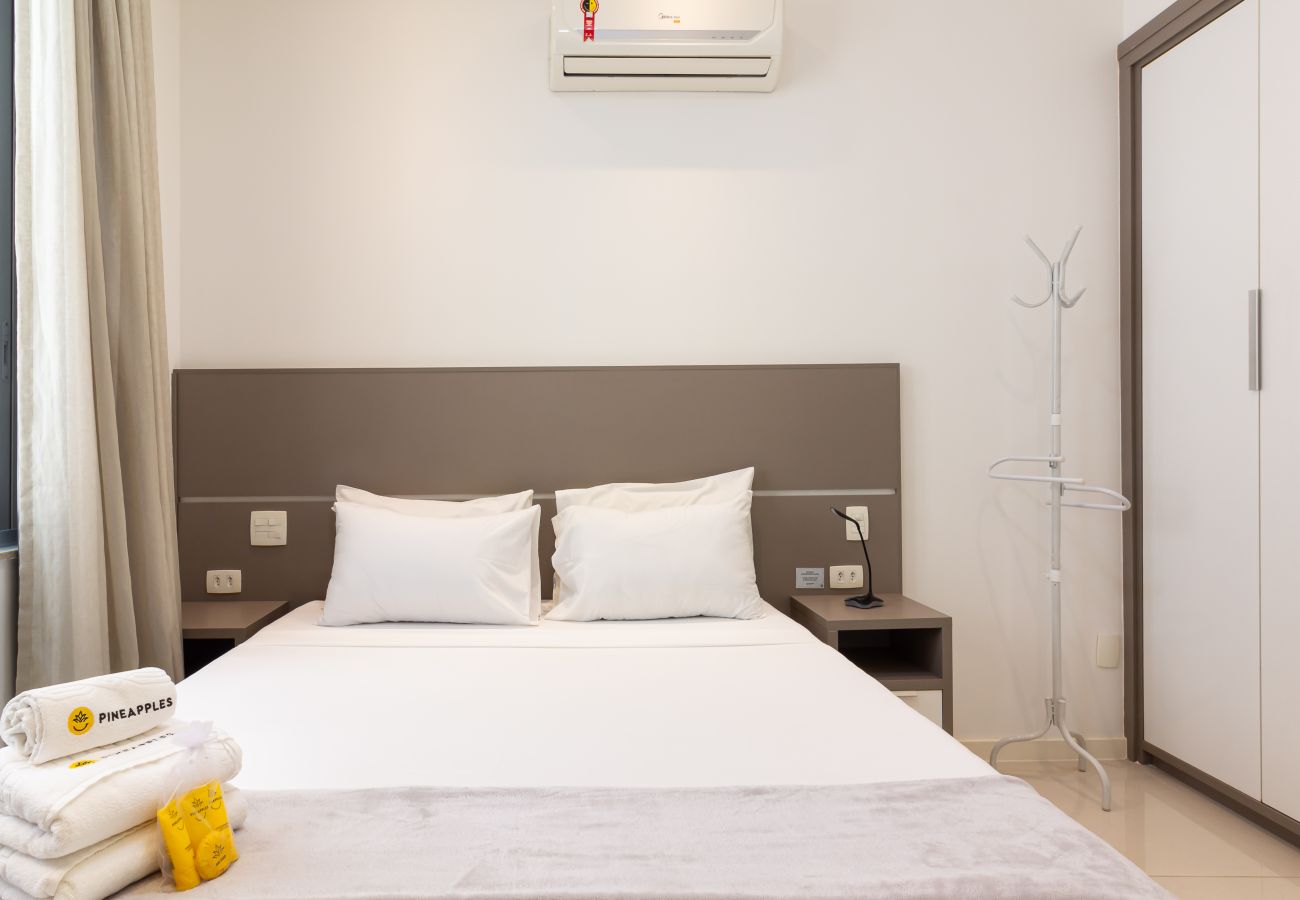 Apartamento em Rio de Janeiro - Apartamento em Copacabana a 3 minutos da Praia | NSC602