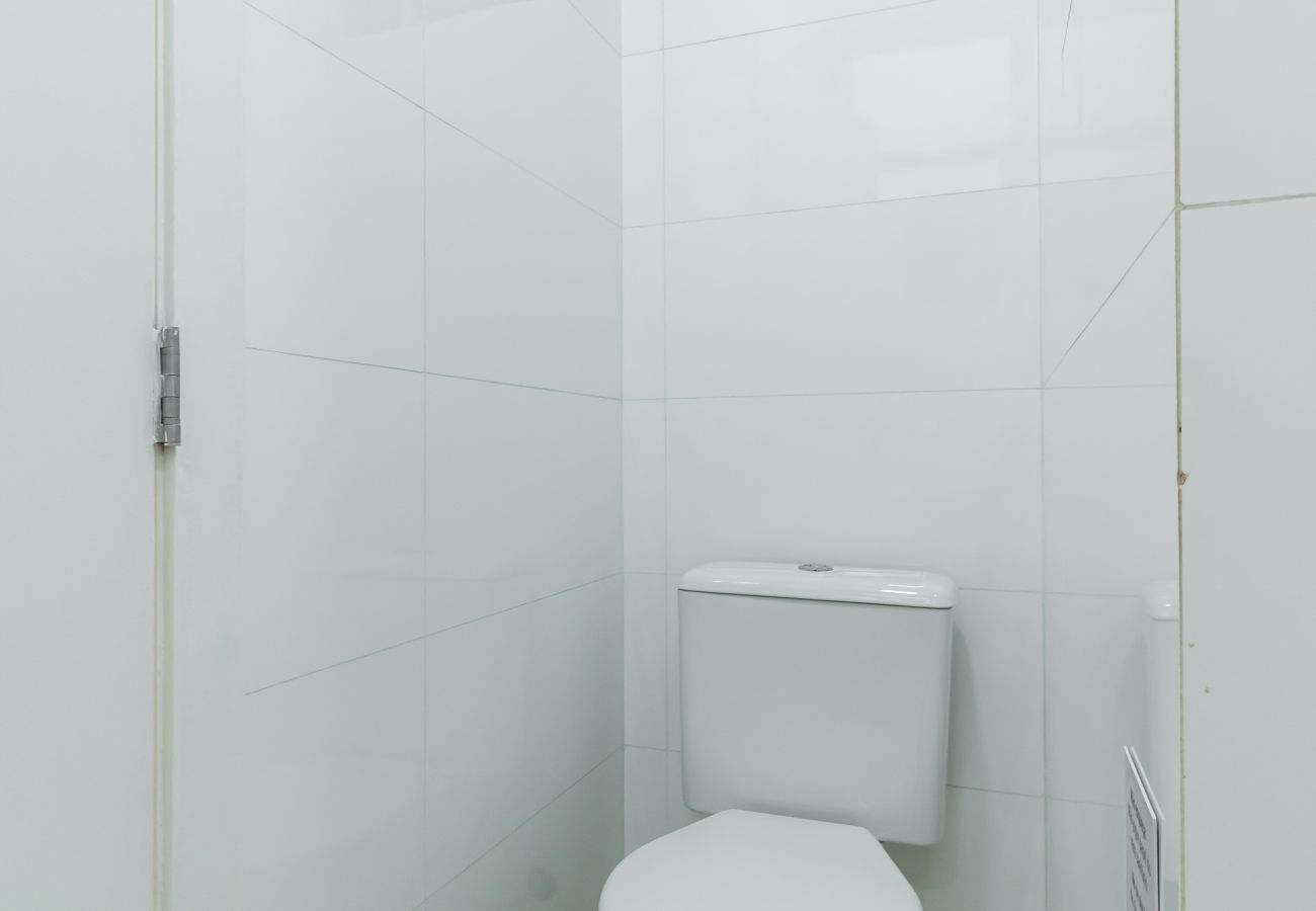 Apartamento em Rio de Janeiro - Apartamento em Copacabana a 3 minutos da Praia | NSC602