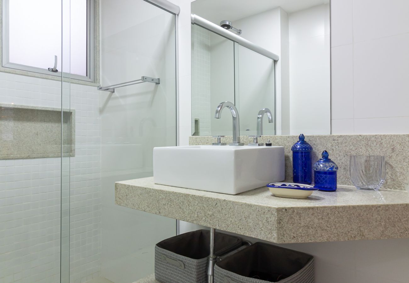 Apartamento em Rio de Janeiro - Refúgio em Copacabana a 5min da praia | NSC1102 