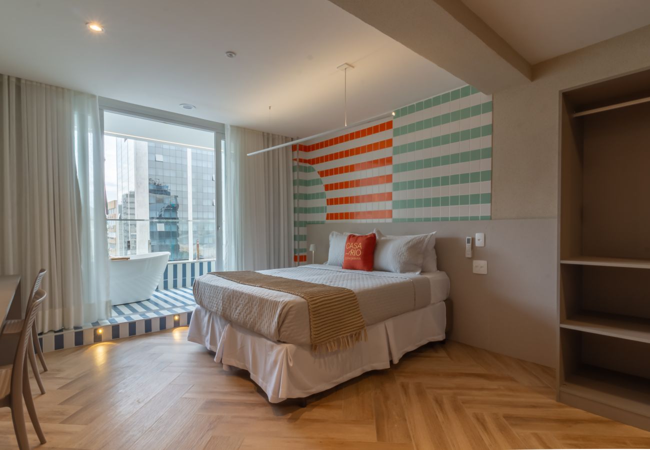 Apartamento em Rio de Janeiro - Vista para o Mar e Varanda com Banheira | Q19