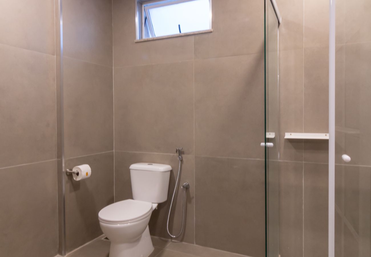 Apartamento em Rio de Janeiro - Vista para o Mar e Varanda com Banheira | Q19